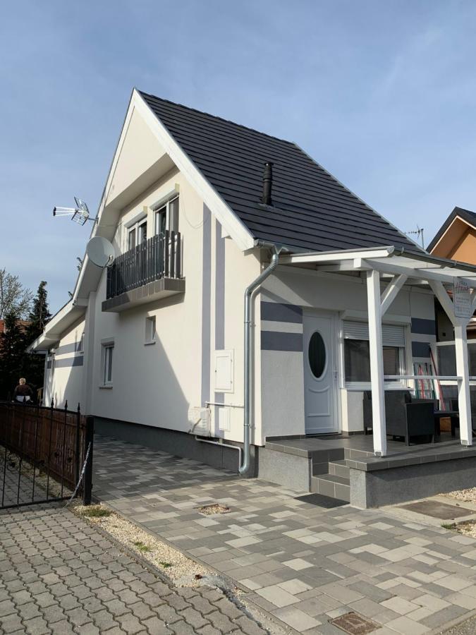 Rita Apartmanház Bük Exterior foto